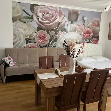 Sweet Homes 5 - For Guests Солнечный берег
