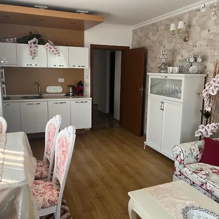 Διαμέρισμα Sweet Homes 5 - For Guests Σάνι Μπιτς